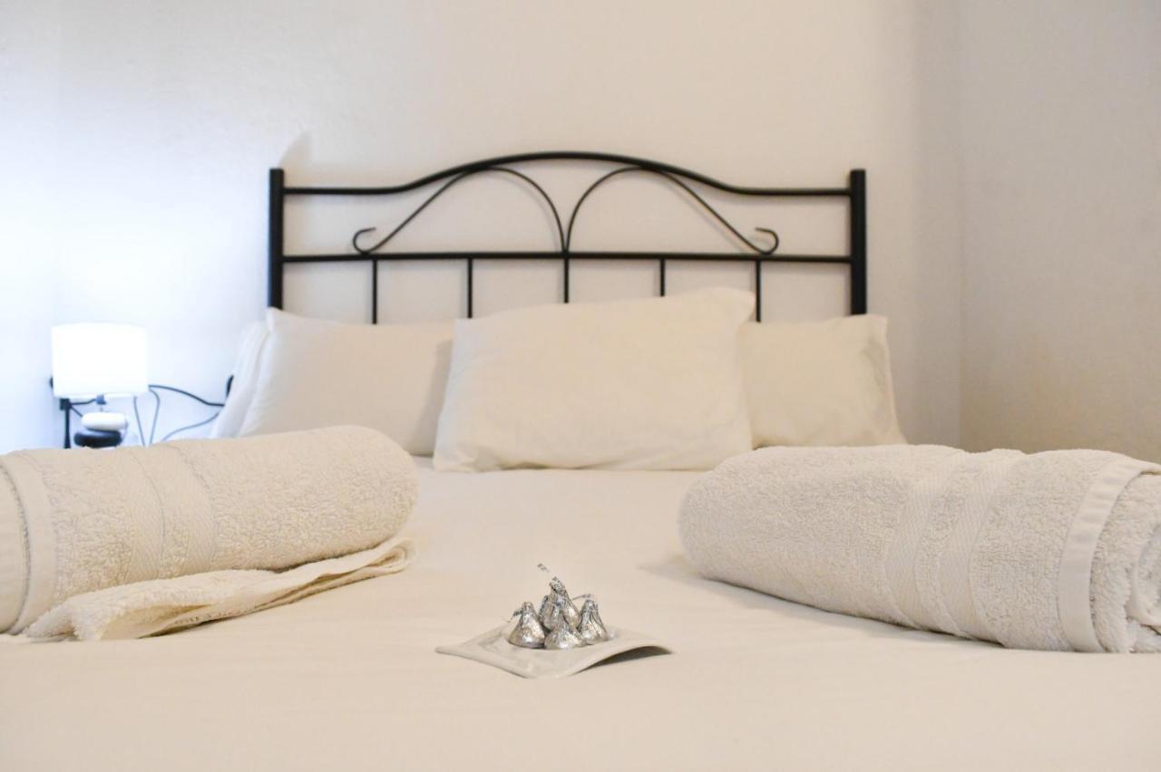 Apartamento Descalzos Sevilla Kültér fotó