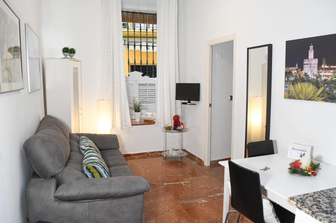 Apartamento Descalzos Sevilla Kültér fotó